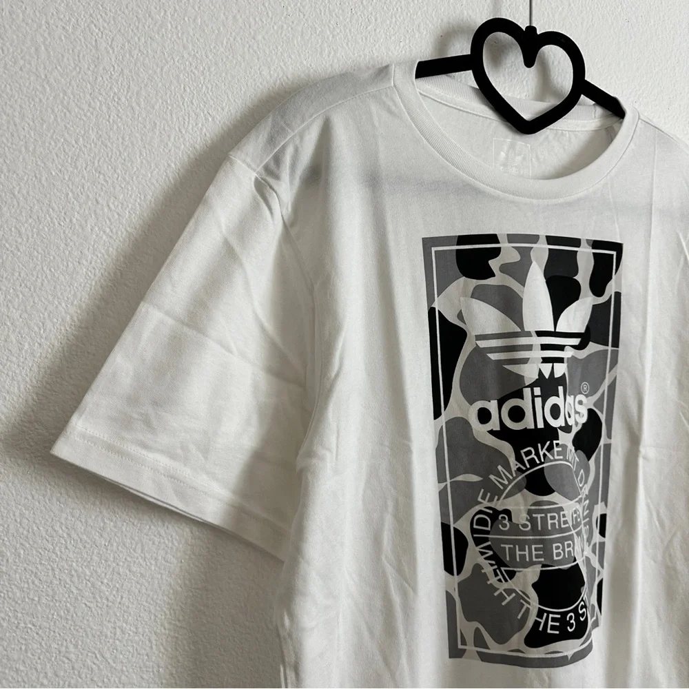 Adidas White Gray The Brand With The 3 Stripes Camo Graphic T-Shirt Size XL
